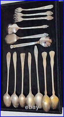 50 Pieces Mix Of Vintage Cutlery, Silver Plated, Famous Brands