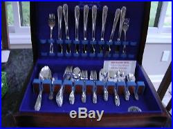 52 Pc. VINTAGE 1847 ROGERS BROS IS Silverplate DAFFODIL SERVICE FOR 8 SILVERWARE