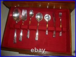 83 Piece Oneida Community Coronation Silver Plate Silverware Vintage Serving