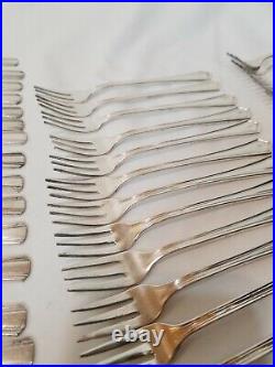88pc Mixed Pattern Lot Vintage Silverplate Seafood Forks