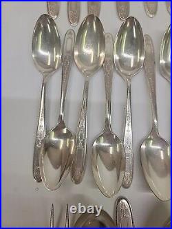 91 Pieces Vintage Oneida Community Plate Grosvenor Flatware Set No Monogram