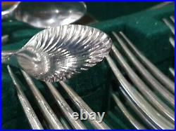 ANTIQUE 39 PIECE MAPPIN & WEBB SILVER PRINCES PLATE CANTEEN of CUTLERY