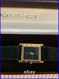 Authentic Gucci 4200M Unisex Gold Plated Crocodile Wristwatch Vintage