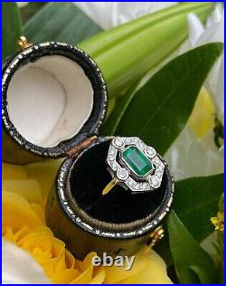 Emerald Simulated Green Emerald Art Deco Vintage Ring In 14k White Gold Plated