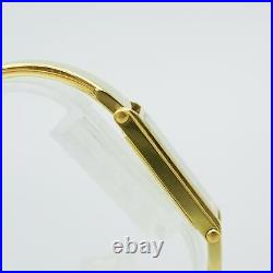GUCCI 1500 Quartz Women's Watch Vintage Rectangle Gold Plated Swiss made