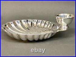 Marvelous Vintage Edwardian Scalloped Serving Bowl WM Rogers Silver Plated