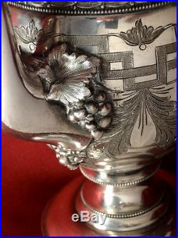 Reed & Barton Vintage Figural Grapes Hand Chased Roses Silver Plate Coffee Pot