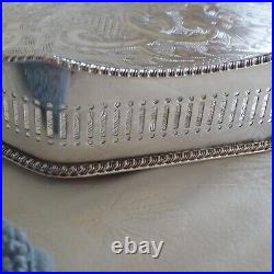 Stunning English Silver Plate Gallery Drinks Serving Butlers Tray 22.5 x 14.25