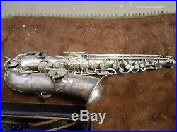 VINTAGE 1920's BUESCHER ALTO SAX VERY RARE SILVER PLATED WITH ORIG. CARRY CASE