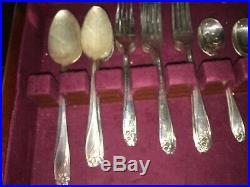 VTG 1847 Rogers Bros IS Daffodil 53 Piece Silverware Set & Chest FREE SHIPPING