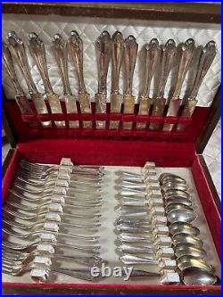 VTG GEORGIAN 1912 Community Oneida Set Silverplate 51 pieces with Storage Box