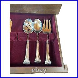 VTG Oneida Community Silver Plated Floral Queen 54 Piece Flatware Set WithWood Box