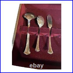 VTG Oneida Community Silver Plated Floral Queen 54 Piece Flatware Set WithWood Box