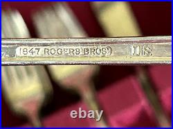 Vintage 1847 Roger & Sons Remembrance IS Silver plate Flatware in Box (51 pcs)