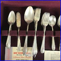 Vintage 1847 Rogers Bros IS Daffodil Silverplate Flatware 46 Pieces Wooden Chest
