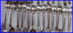 Vintage 1941 Wm Rogers Extra Plate Overlaid TRIUMPH Flatware Set of 56 pieces