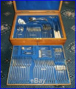 Vintage Cased Set Canteen of Cutlery by Elkington & Co in Solid Oak Box with key
