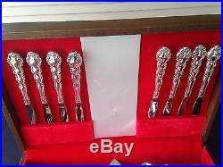 Vintage Community 12 Place Silver plate Flatware 69 Pieces WithServing Set & Chest