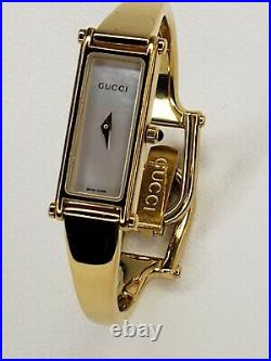 Vintage GUCCI 1500L Gold Plated Mother Of Pearl Dial Bangle Ladies Watch
