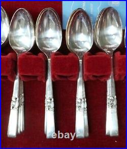 Vintage Morning Star Community Plate Silverware Set 12 Service with Box 76 Pieces