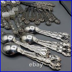 Vintage Oneida Community Modern Baroque Silverplate Flatware Set QTY 66