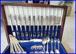 Vintage Oneida Community Silver Plate CORONATION Silverware Flatware Set