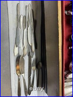 Vintage Oneida Grosvenor Community Silver Plate 150+ Piece Silverware Set