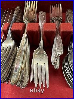 Vintage Oneida Grosvenor Community Silver Plate 150+ Piece Silverware Set