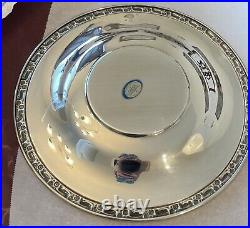 Vintage Oneida Silversmiths silver plated serving plate tray GREAT CONDITION 11