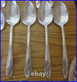 Vintage Queen Bess Pattern Tudor Plate Oneida Community Flatware Set 98 Pieces