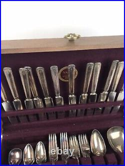 Vintage R Wallace Dorothy Q Silverplate Flatware Set In Naken Chest 12 Settings