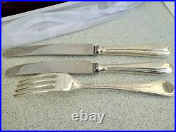 Vintage Silver Plate Canteen Cutlery 8 Setting Bead Pat 75 pcs Knives Fork Spoon