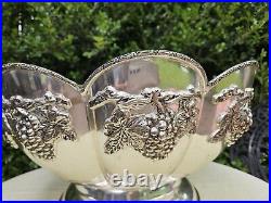 Vintage Silver Plated Grape and Vine Scalloped Footed Decorative Centerpiece