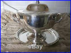 Vintage Silver plated soup / punch tureen by Walker & Hall of Sheffield