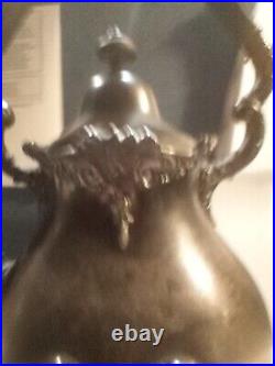 Vintage Southington silver plated tilting tea kettle with warmer