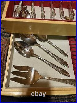 Vintage Summertime Community Plate Silverware Set 12 Service with Box 76 Pieces
