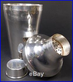 Vintage Tiffany & Co Silverplate Shaker Bottle Cup Bar Flask 322 Grams 2109