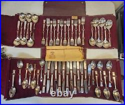 Vintage W. M. Rogers Co Extra Plate Silver 50 Piece Flatware Set