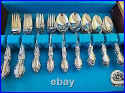 Vintage WM Rogers & Son VICTORIAN ROSE Silver ware plate 50pc Set in a Wood Box