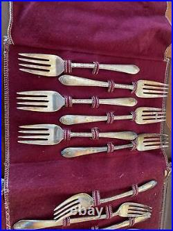 Vintage WM Rogers and Son 50 pc silverplate Flatware Tarnished
