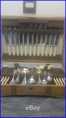 Vintage canteen of silver plated cutlery 73 pieces