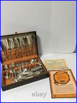Vintage silver plate 52 PC (80 Pieces)ROGERS BROS FLATWARE IN WOOD BOX