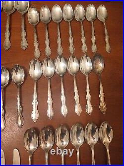 Vtg 106 pc Set Wm Rogers Mfg Co, Extra Plate with Serving pcs