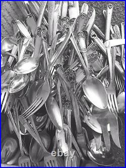 Vtg 150 Mixed Lot Silverplate Flatware Silverware FLORAL HANDLES Polished 15 LBS