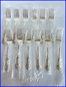 Vtg 1847 Rogers Bros. IS Silverplate ORLEANS Flatware 102 pcs Service 12 Chest