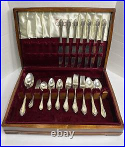 Vtg 1847 Rogers Bros Remembrance Silverware Silverplate 52 Pc Set