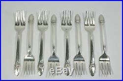 W Vtg Lot 1847 Rogers Bros FIRST LOVE SILVERPLATE FLATWARE 60 pc Svc 8 +Chest