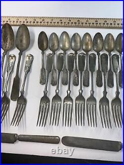 Wallace Bros. 900 WB / W Made In USA Spoons Forks Knives Lot of 39 Pieces Antique